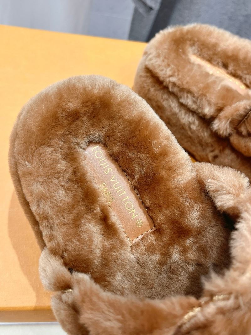 Louis Vuitton Slippers